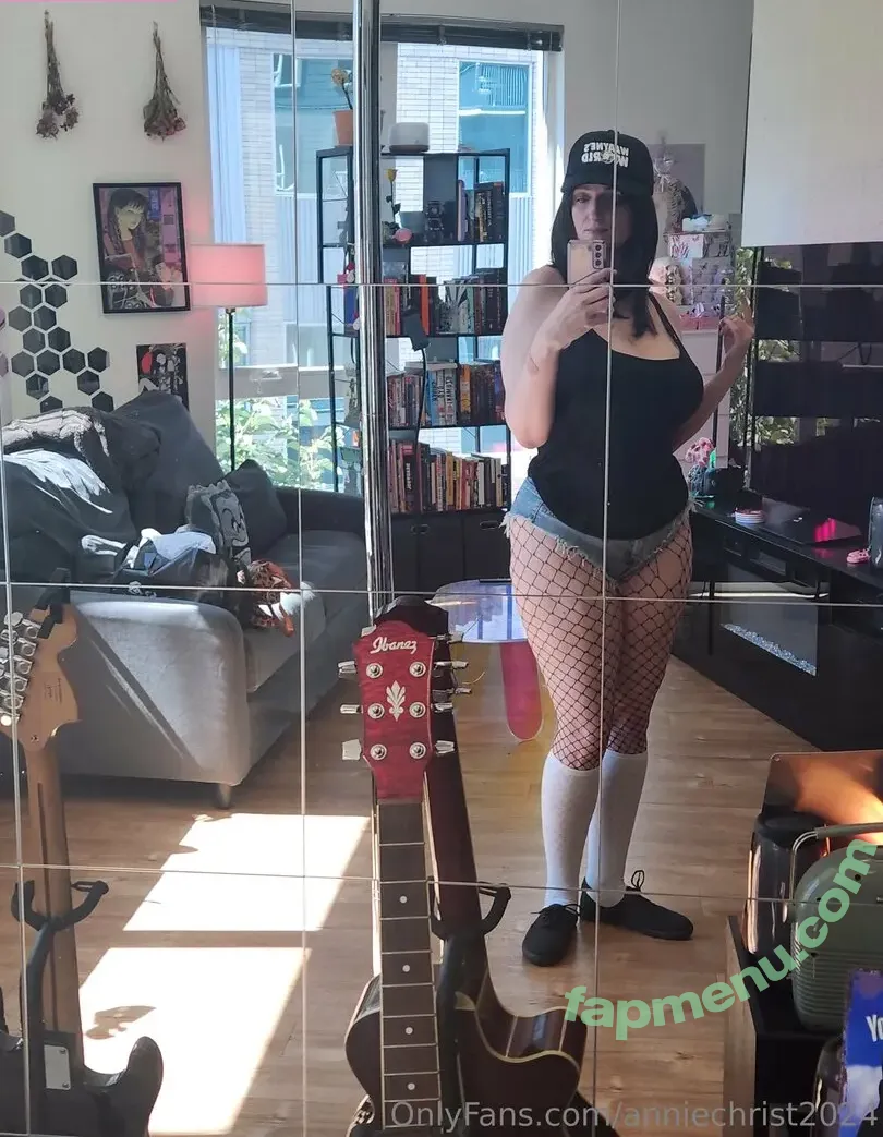 Annie Christ nude photo #1132 (annie_christ / anniechrist2024 / anniechrist35)