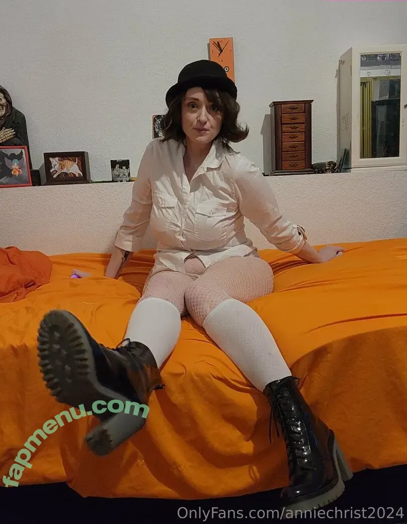 Annie Christ nude photo #1181 (annie_christ / anniechrist2024 / anniechrist35)