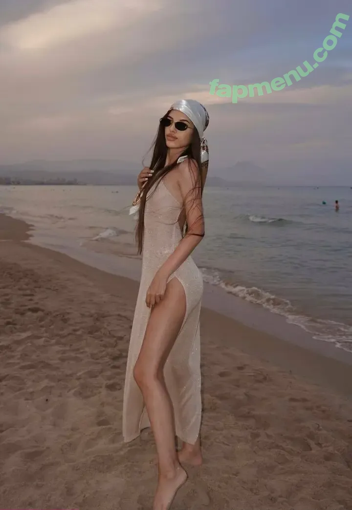 annie_simplegirl nude photo #0078 (annie_simplegirl)