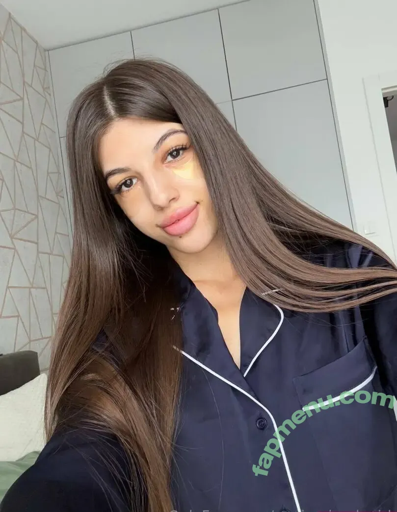 annie_simplegirl nude photo #0079 (annie_simplegirl)