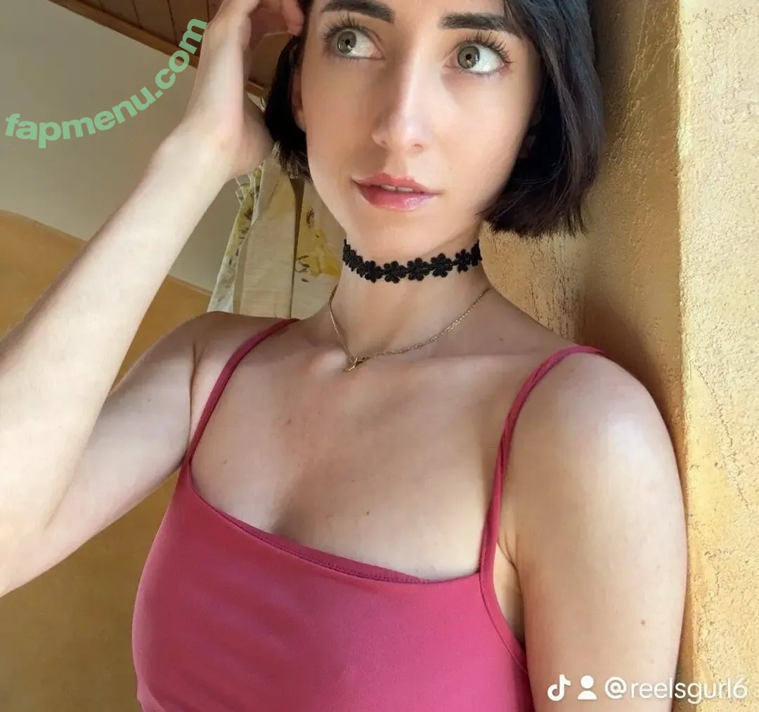 Annie243 nude photo #0002 (hzmery / liuxbate)