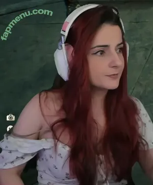 AnnieFuchsia nude photo #0789