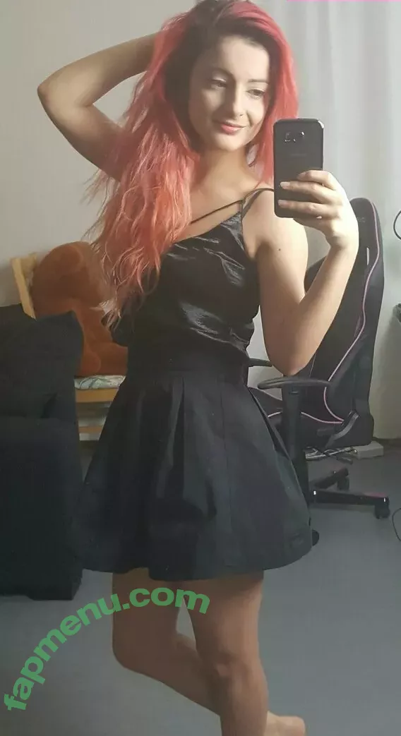 AnnieFuchsia nude photo #0045 (AnnieFuchsia)