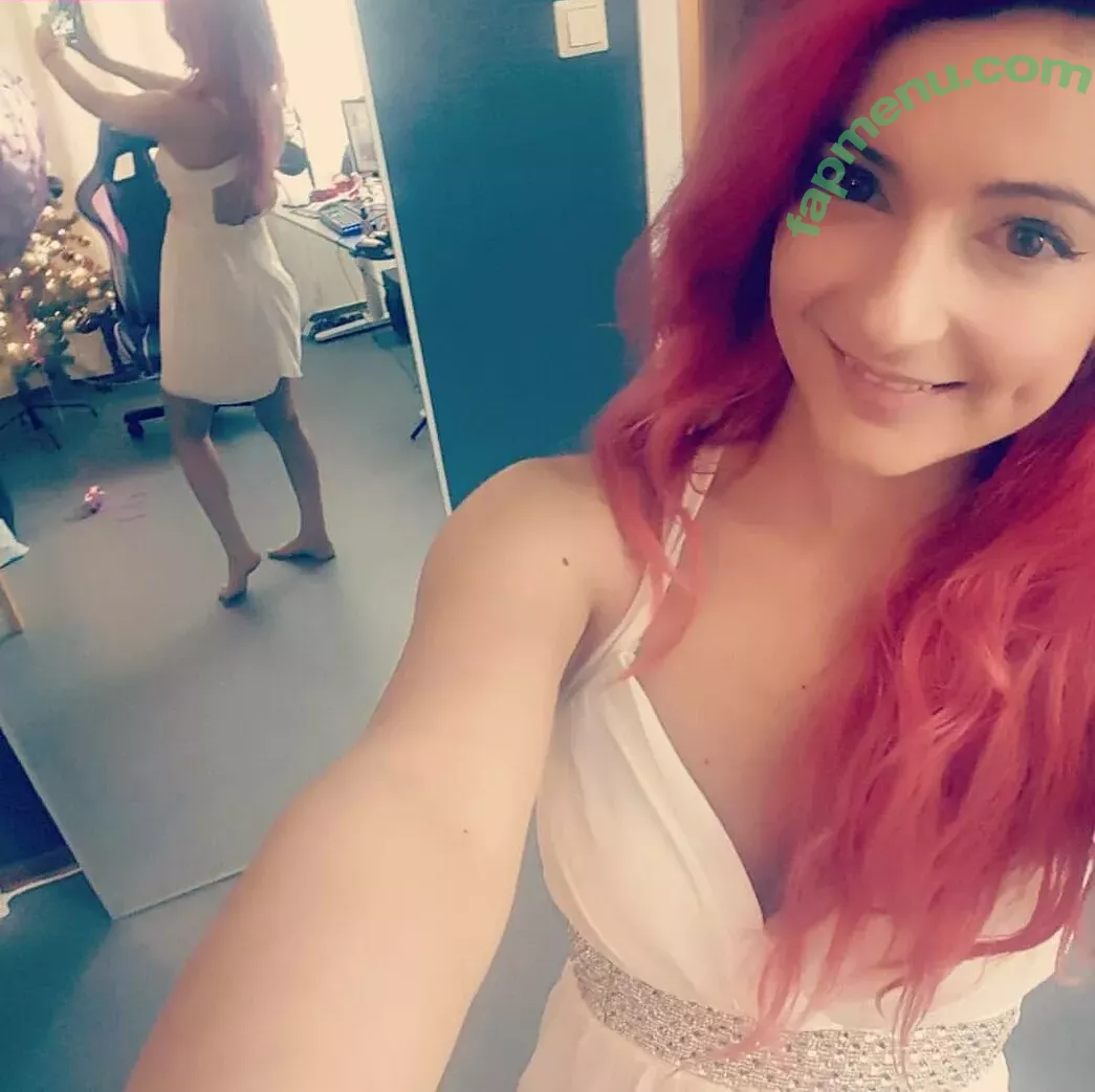 AnnieFuchsia nude photo #0054 (AnnieFuchsia)