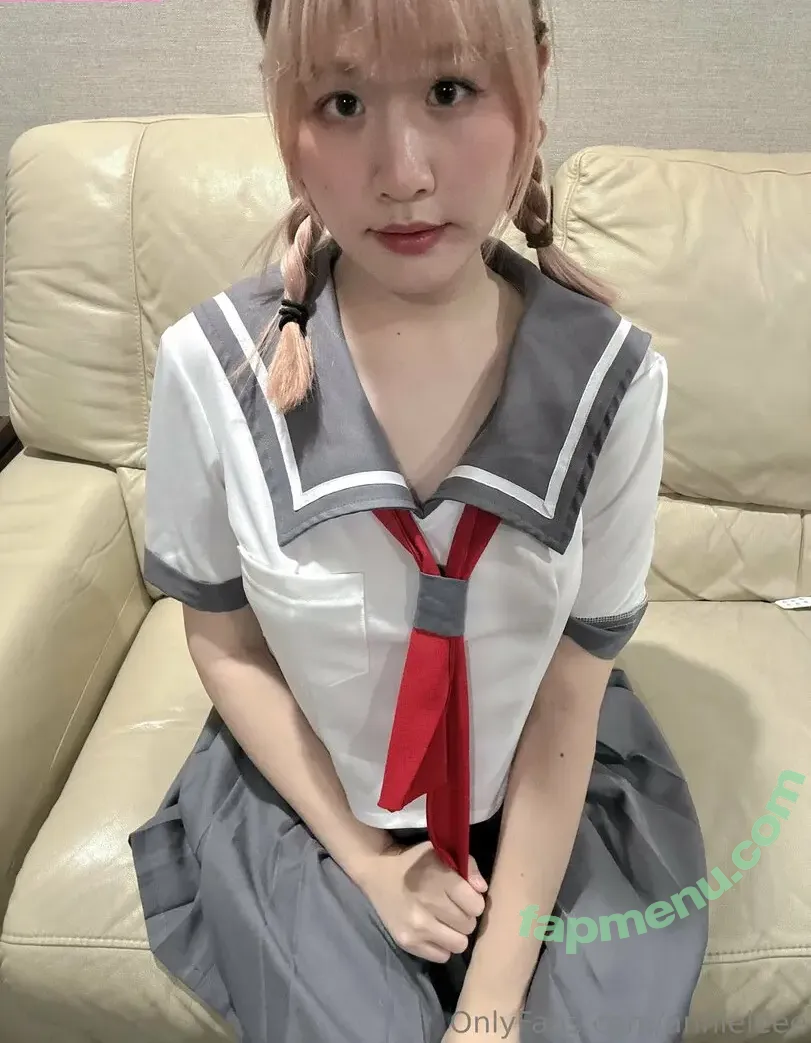 annieleee nude photo #0010 (real.annielee_)