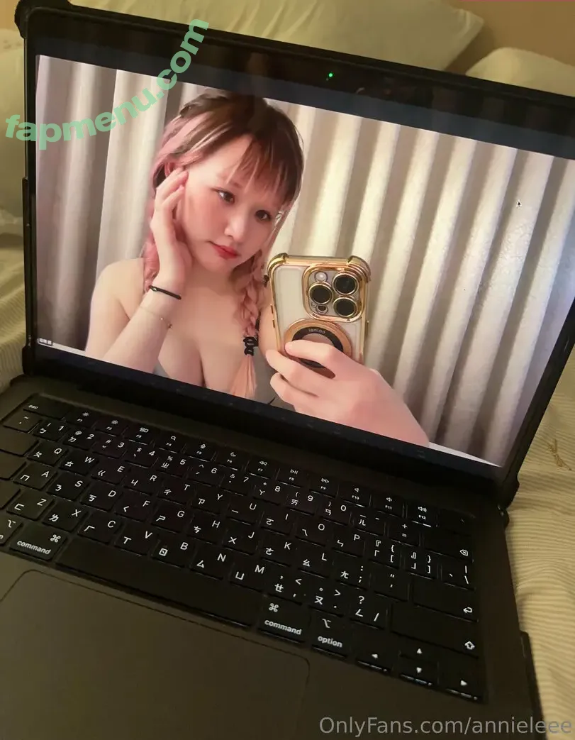 annieleee nude photo #0052 (real.annielee_)