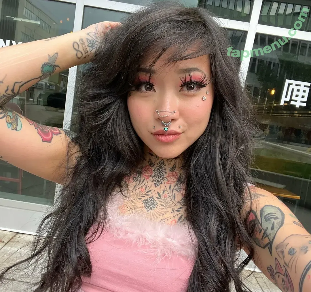anniemiao nude photo #0013 (50shadesofpink)