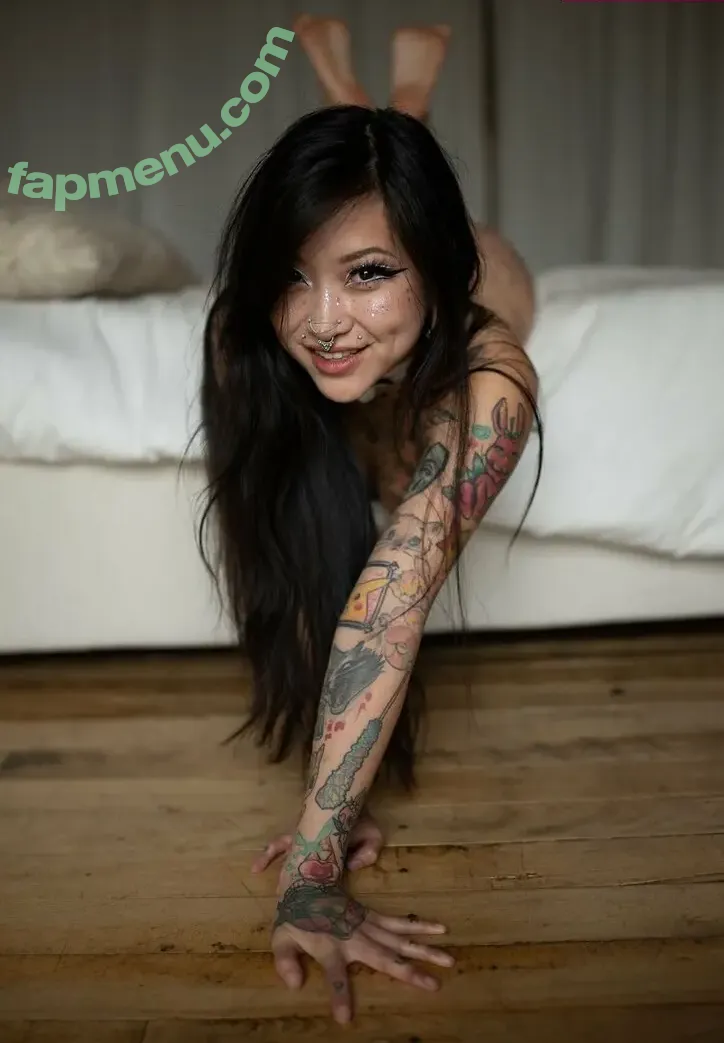 anniemiao nude photo #0003 (50shadesofpink)