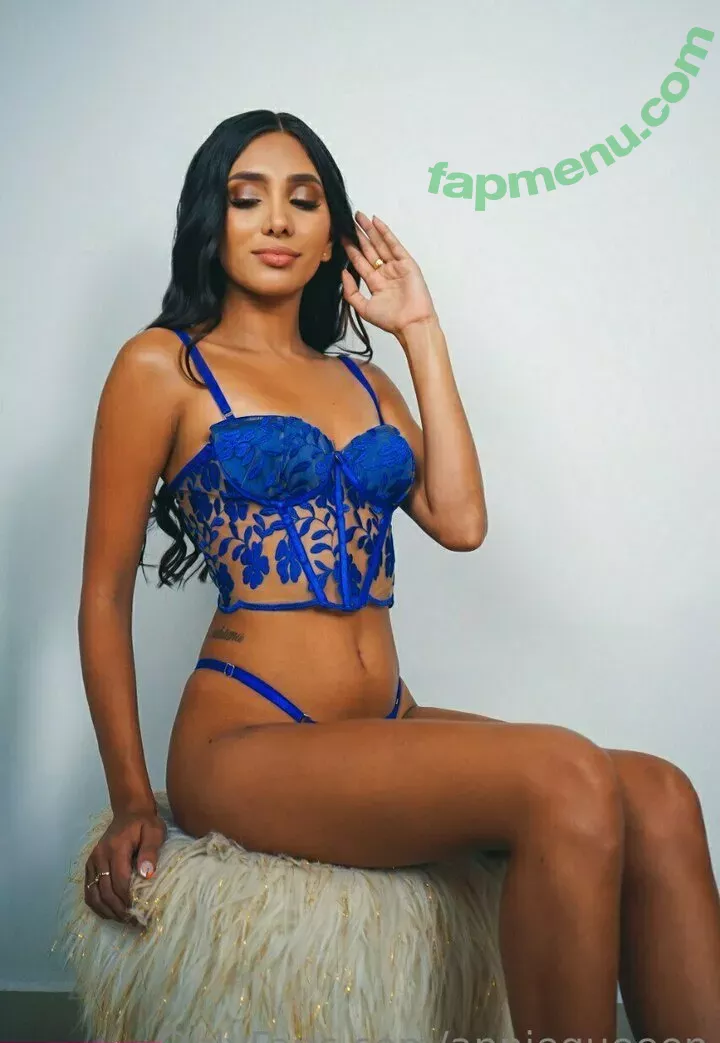 anniequeeen nude photo #0098 (anniequeenk)