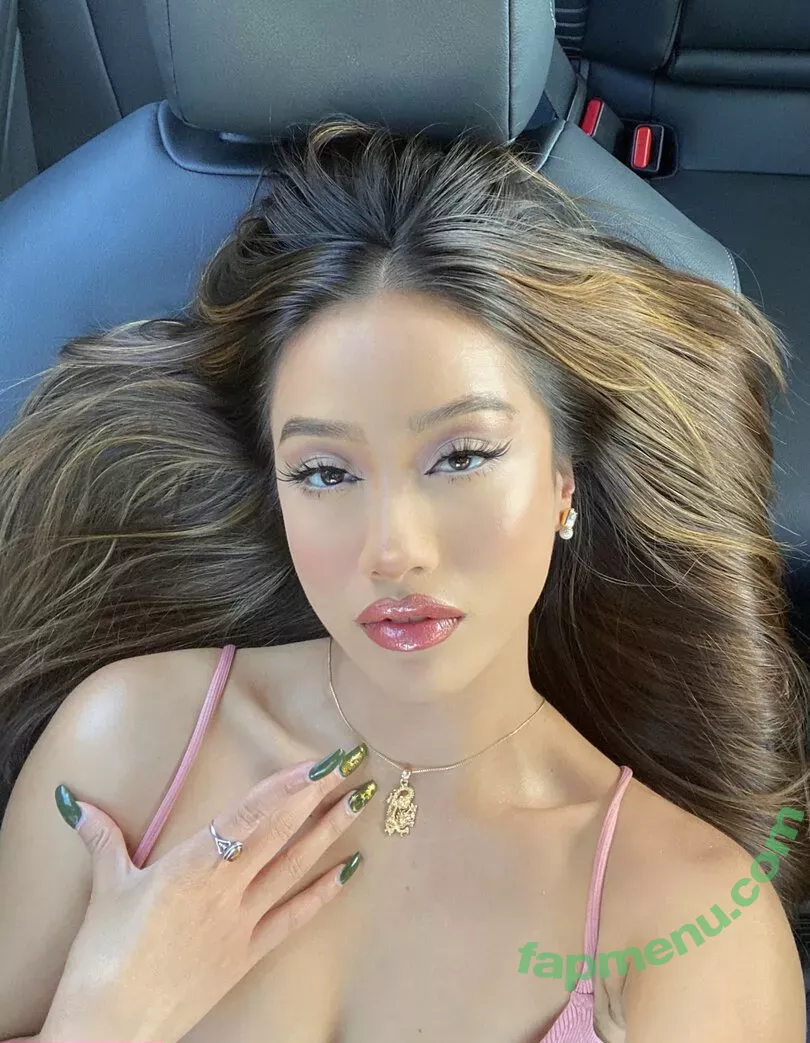 annietdoan nude photo #0034 (Annie Doan / annie_inked)