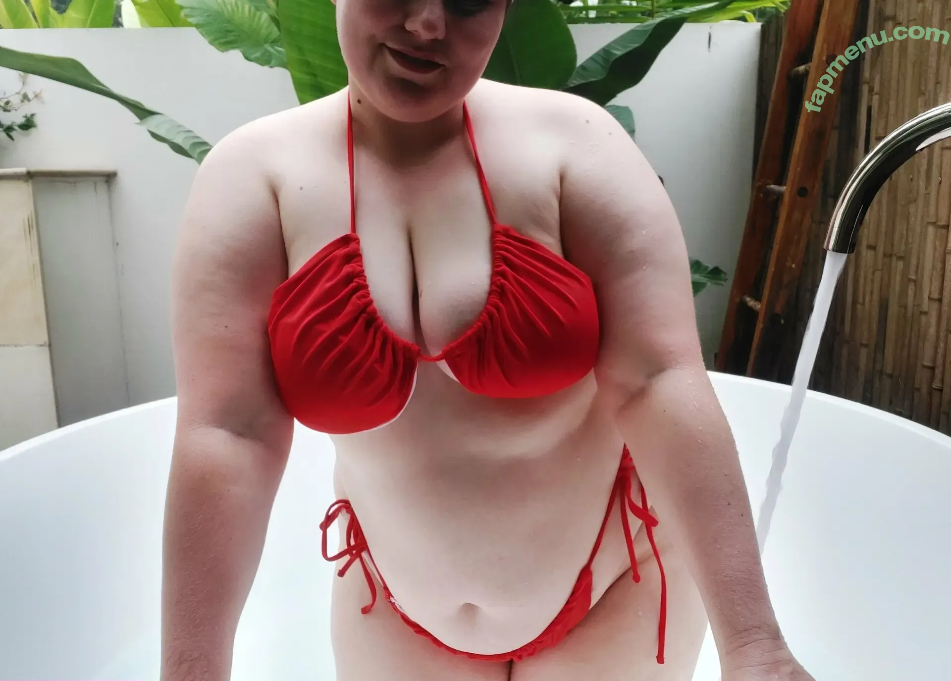 anniethymeforyoufree nude photo #0002 (anniethymeforyou)