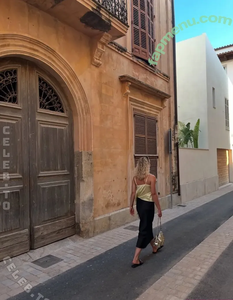 Annika Frick nude photo #0137 (annikafrck / annikafrick)