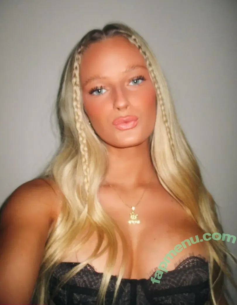 Annika Peterson nude photo #0017 (annikka.peterson)