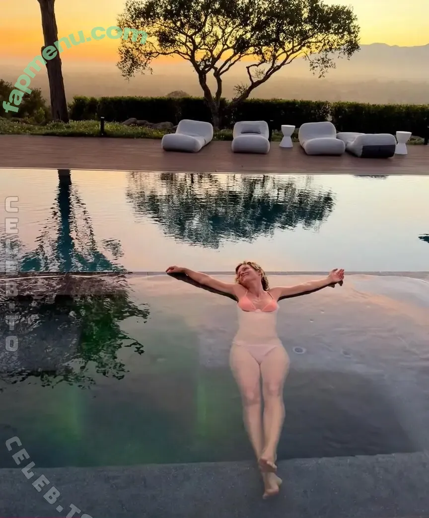 Annika Zimmermann nude photo #0094 (Annika.Zimmermann.Moderatorin / annika_zimmerfrau)