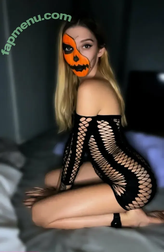 annikah__ nude photo #0055 (___.annika.___)