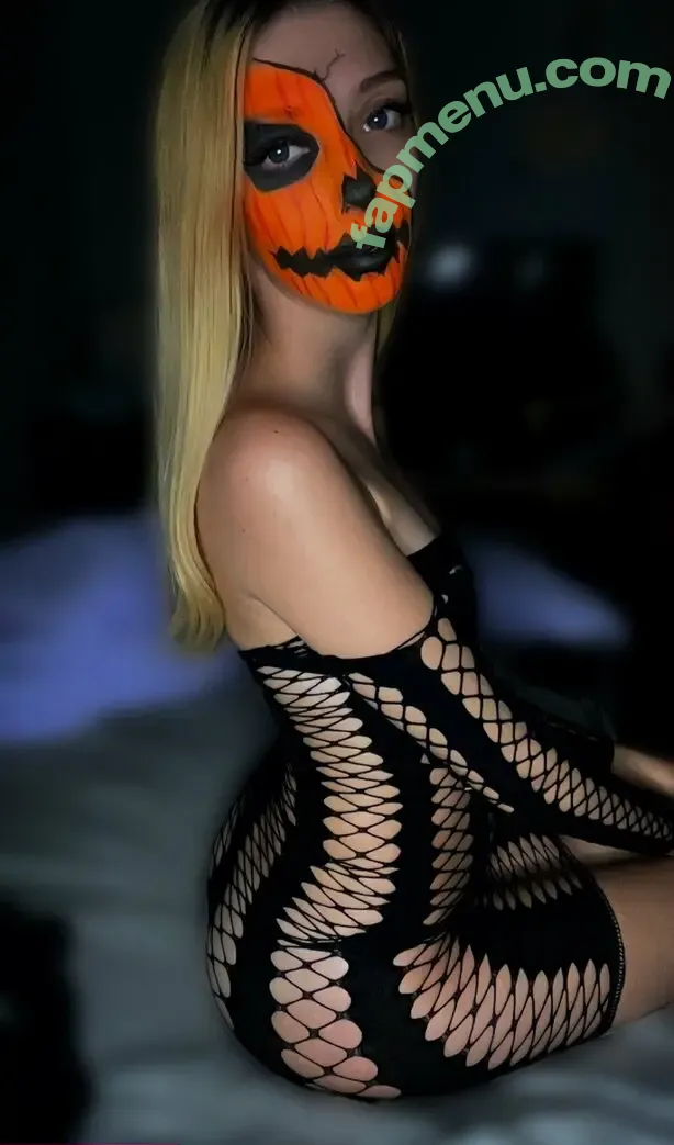 annikah__ nude photo #0056 (___.annika.___)