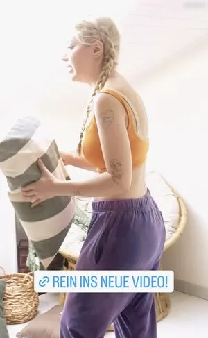 AnniTheDuck nude photo #0496