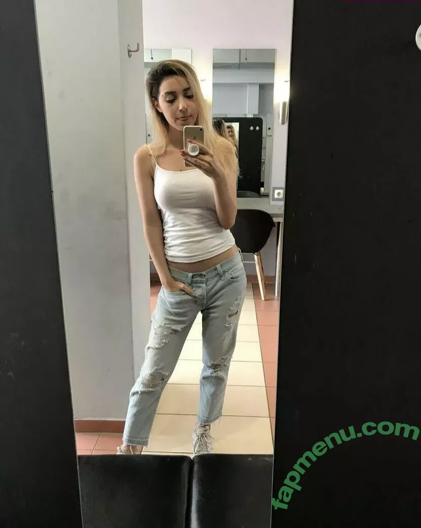 AnniTheDuck nude photo #0025 (AnniTheDuck)