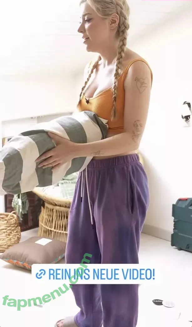 AnniTheDuck nude photo #0495 (AnniTheDuck)