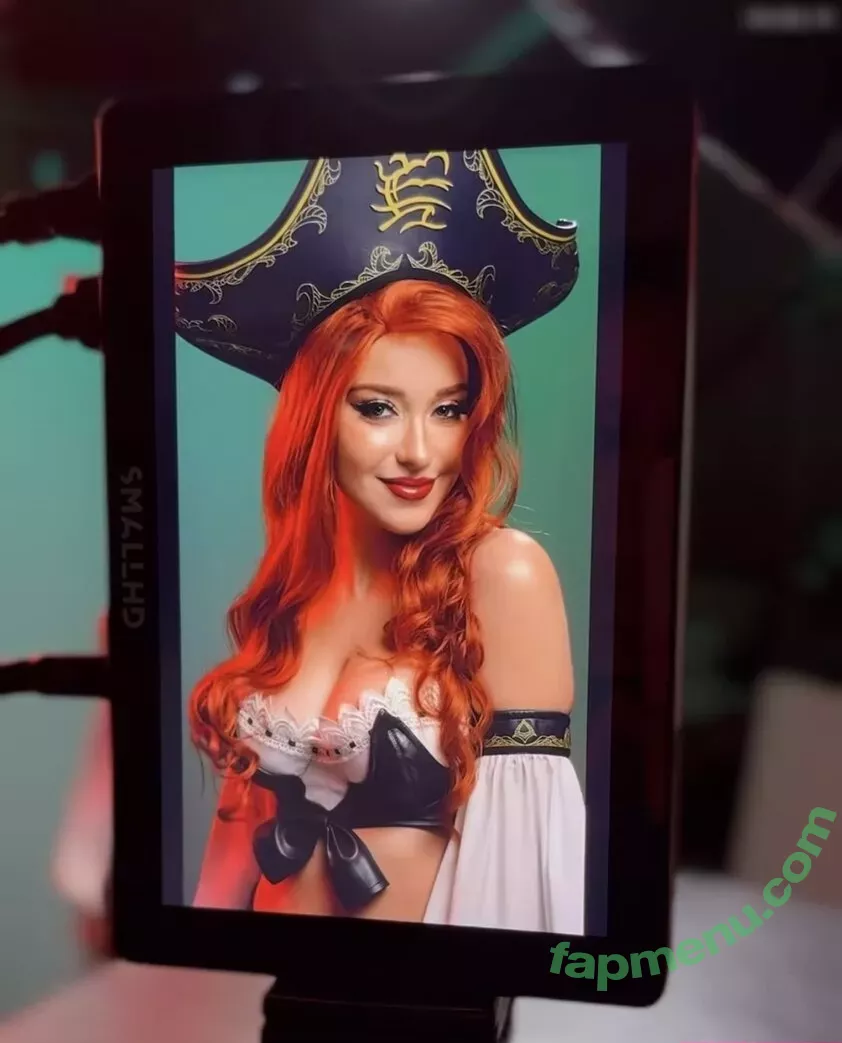 AnniTheDuck nude photo #0596 (AnniTheDuck)