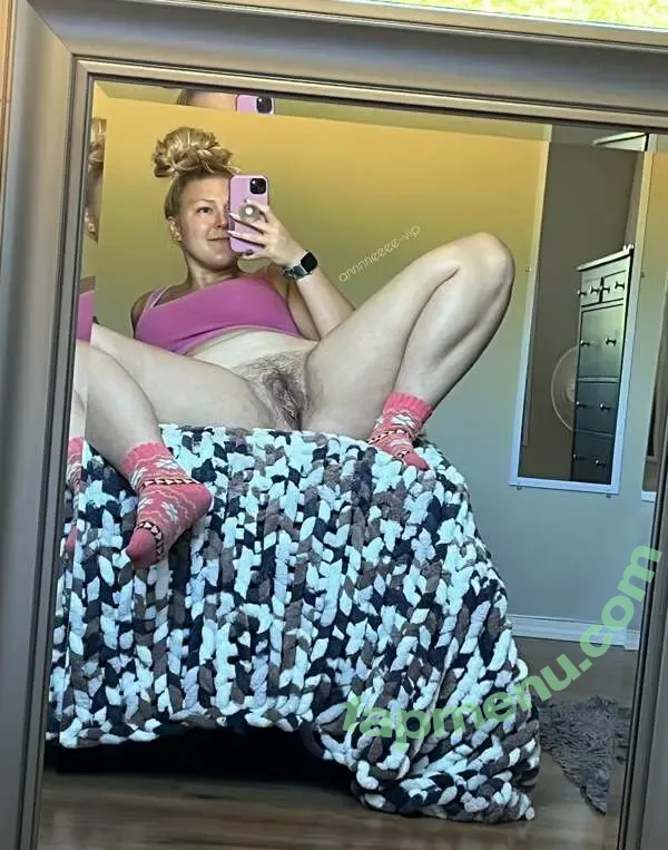 annnneeee-vip nude photo #0028 (annnneeeevip)