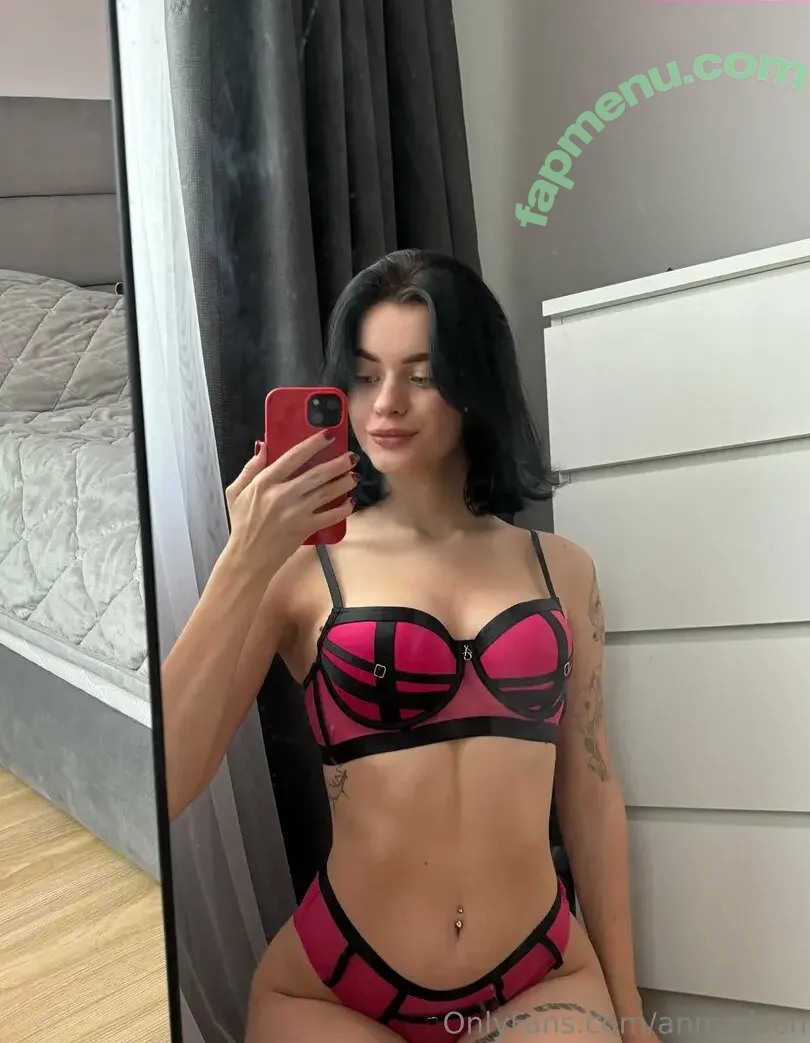 annyolsen nude photo #0034 (annyolsenn)