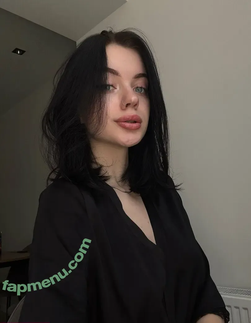 annyolsen nude photo #0129 (annyolsenn)