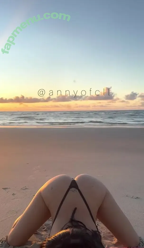 Annytainax nude photo #0017 (Annytainax)