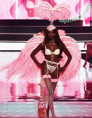 Anok Yai / anokyai nude photo #0052