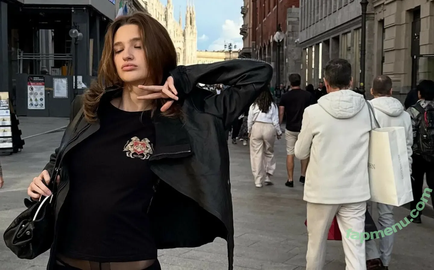 Anokhina Liza nude photo #0064 (anokhina_elizabeth_2007 / anokhinalz)