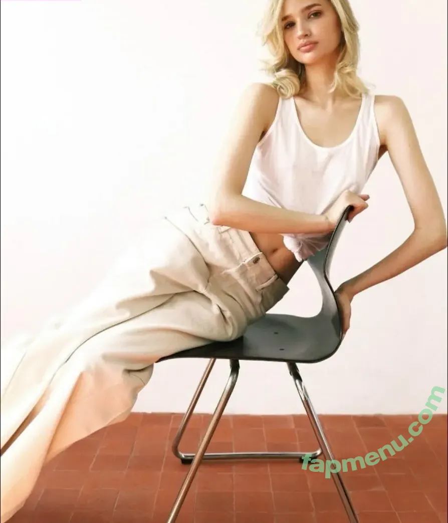 Anokhina Liza nude photo #0090 (anokhina_elizabeth_2007 / anokhinalz)