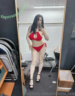  nude photo #0004