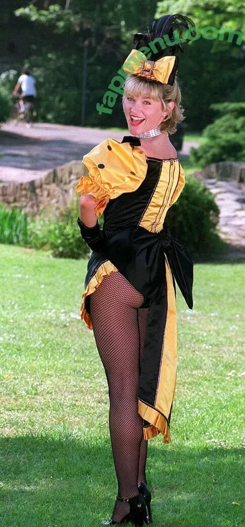 Anthea Turner nude photo #0019 (antheaturner)