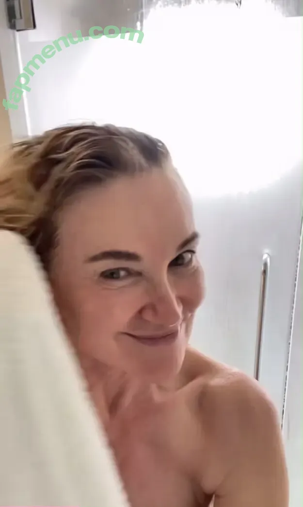 Anthea Turner nude photo #0145 (antheaturner)