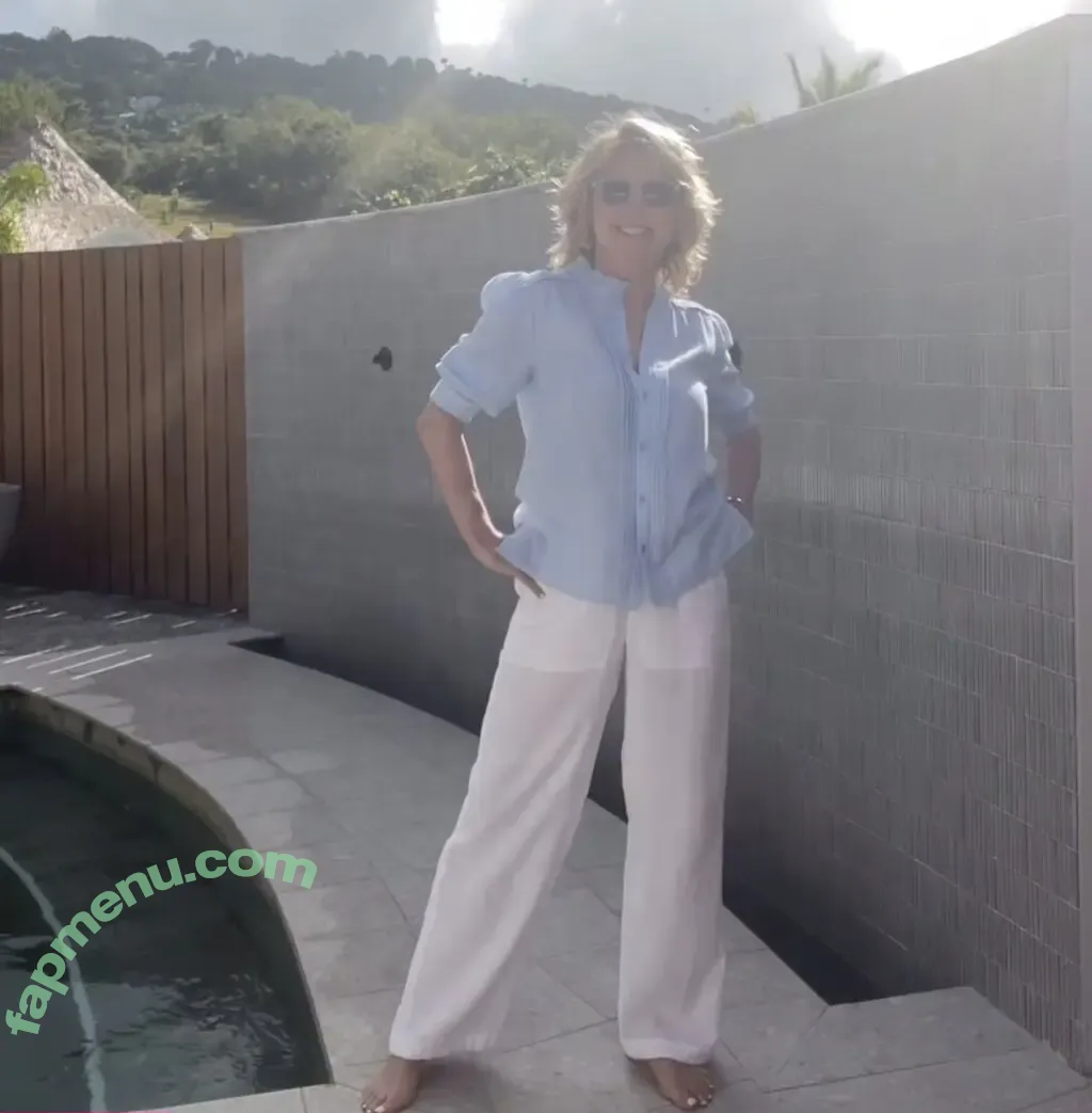 Anthea Turner nude photo #0165 (antheaturner)