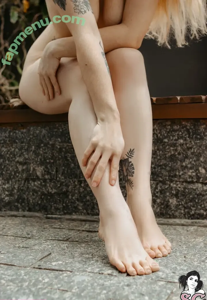Anthurium nude photo #0152 (anthurium_sg)