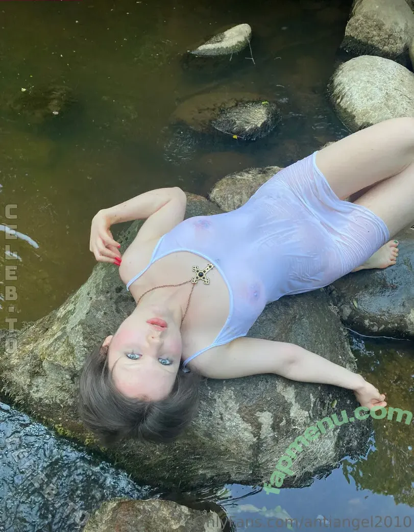 antiangel2010 nude photo #0009 (Marla / pusik107)