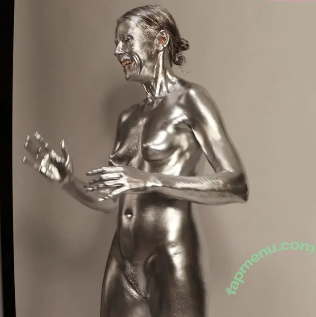 Antje Mönning nude photo #0482 (AntjeMoenning / antjenikolamoenning)