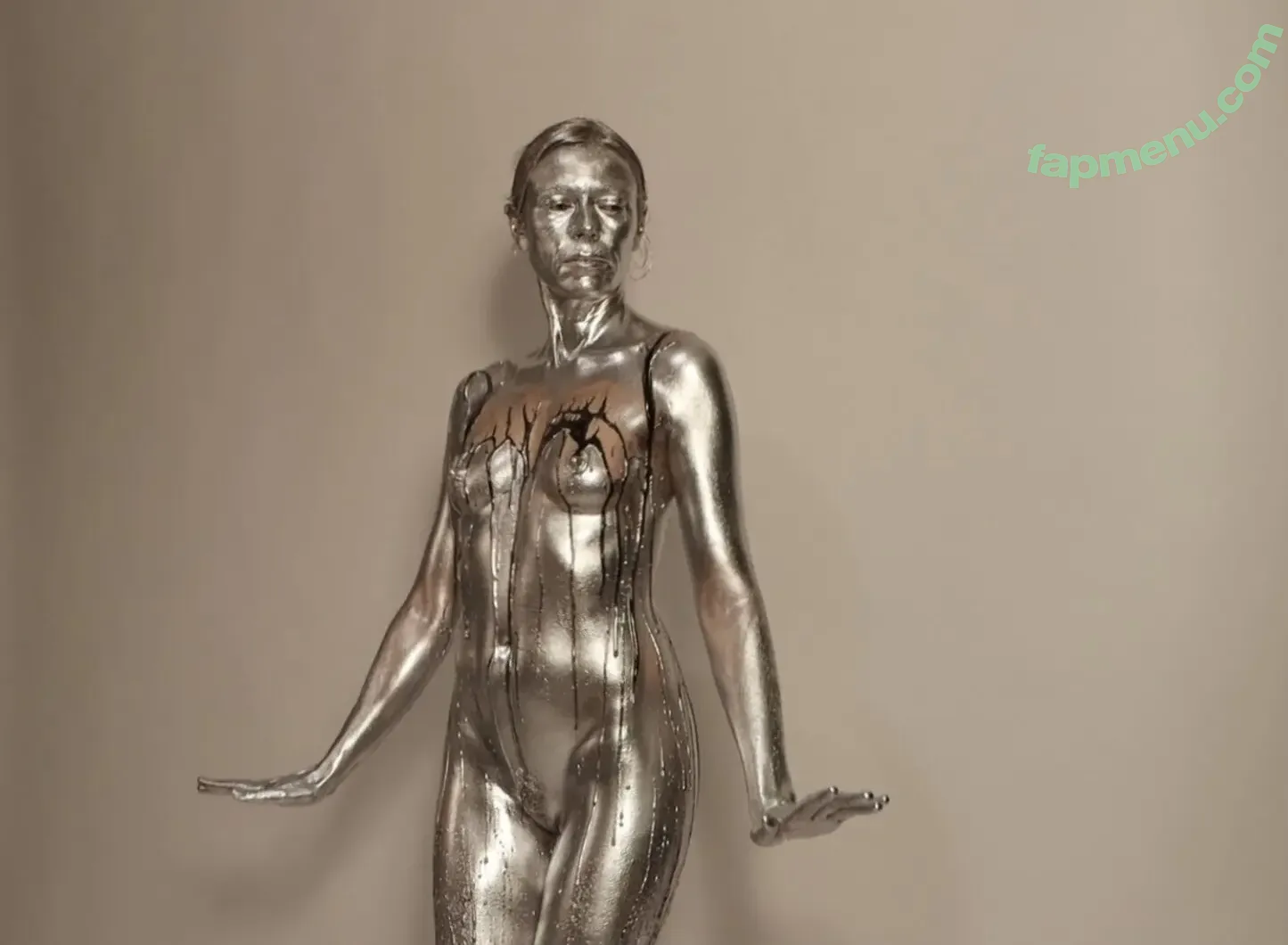 Antje Mönning nude photo #0485 (AntjeMoenning / antjenikolamoenning)