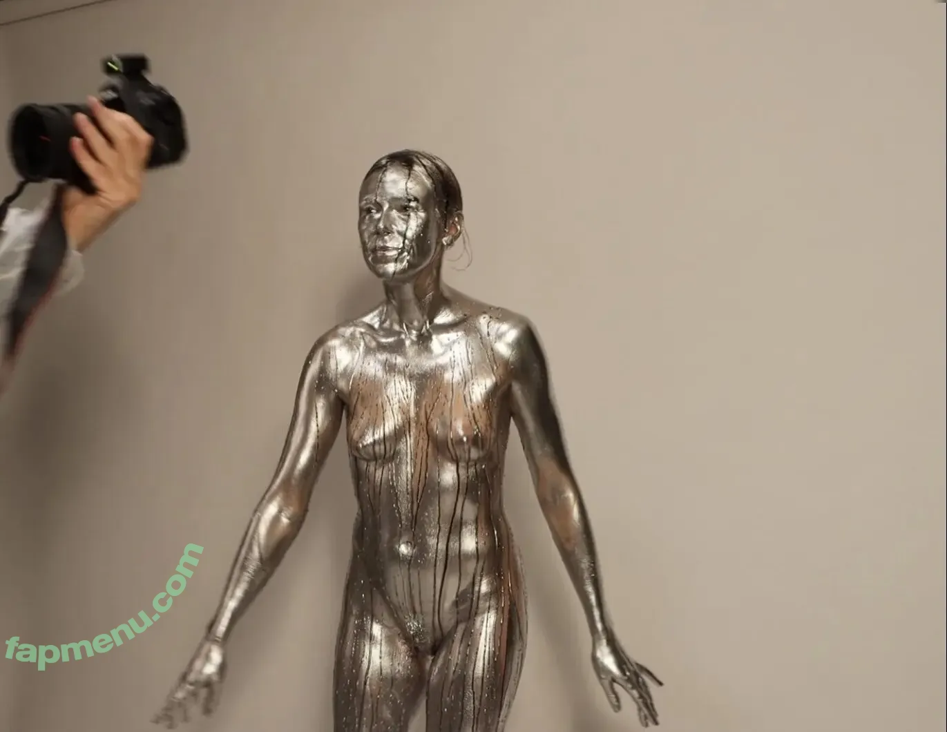 Antje Mönning nude photo #0490 (AntjeMoenning / antjenikolamoenning)