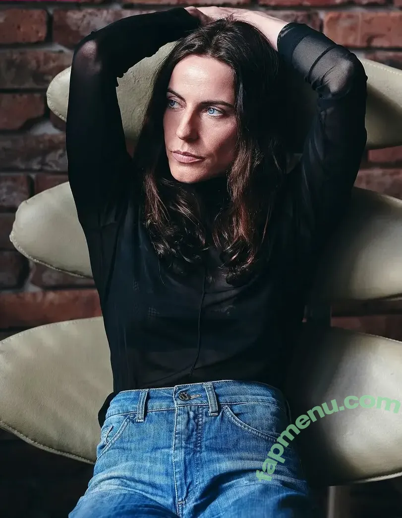 Antje Traue nude photo #0017 (antjetraueofficial)