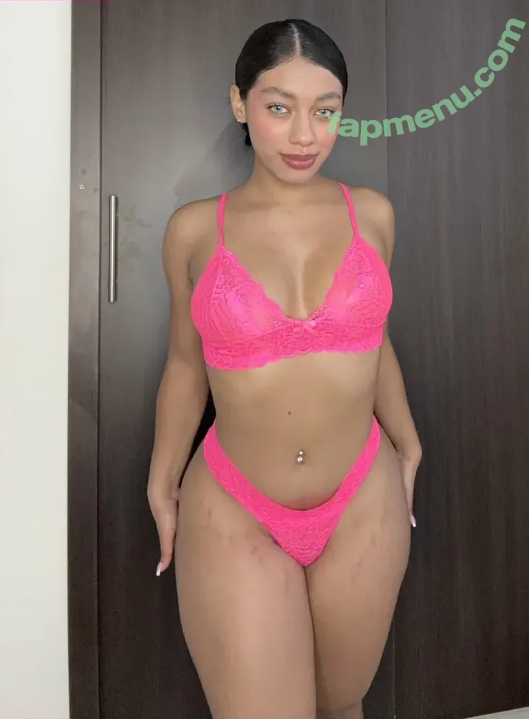 Antônia Mackenzie nude photo #0007 (Antônia Mackenzie)