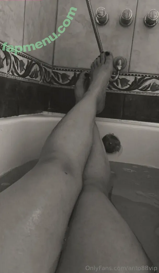anto88goddess nude photo #0006 (anto88goddess)