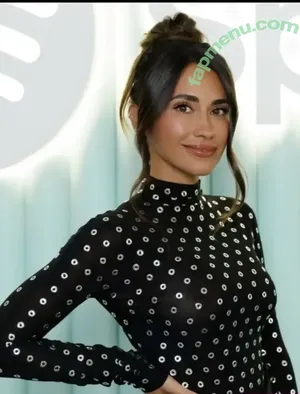 Antonela Roccuzzo Wifelionel Messi / antonelaroccuzzo nude photo #0031