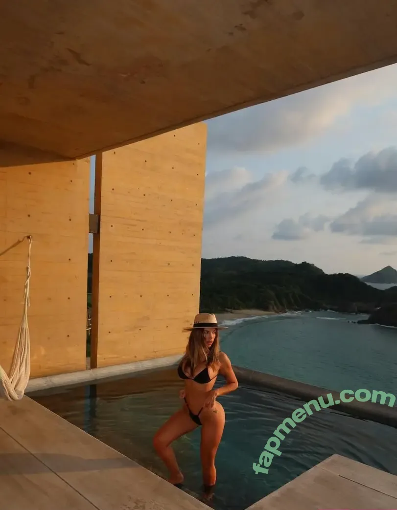 Antonella Mantovano nude photo #0507 (antomantovano)