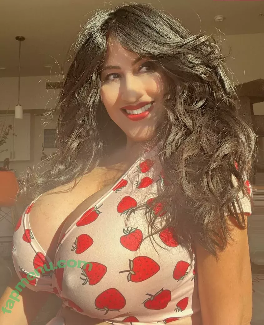 Antonella nude photo #0503 (antonelaroccuzzo / antonella_a30 / antonella_chinita / antonellakahllo)