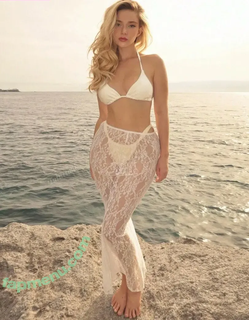 Antonia Freya Lydia nude photo #0069 (lydiafaithful / turnttoni)