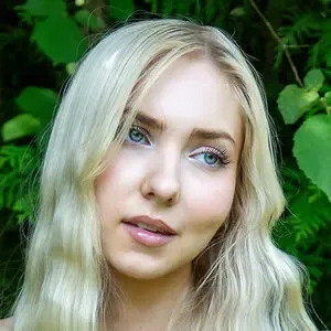 Antonia Schreiter / anto_nia._ / antoniaphyllissophie nude photo #0003