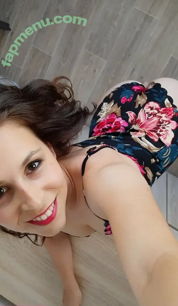 antoniasainzfree nude photo #0025 (antoniasaintny)