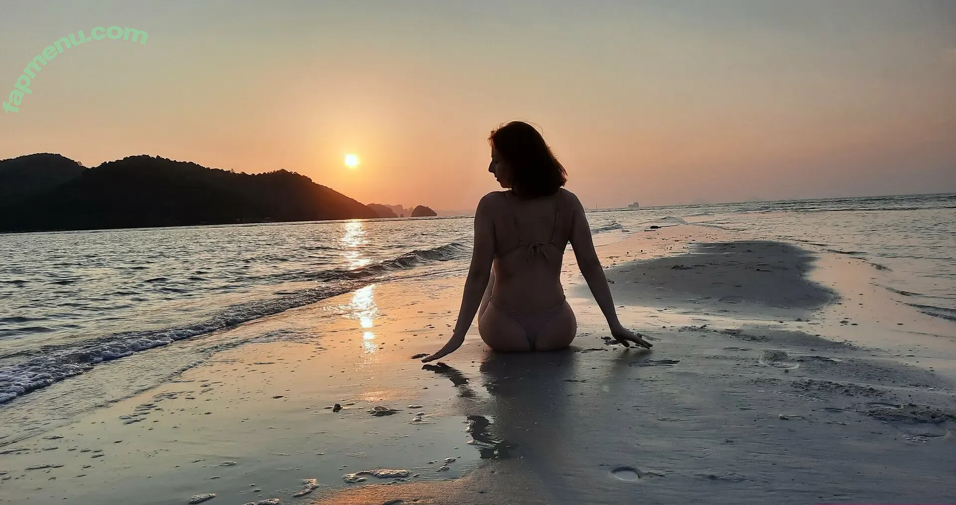 antoniasainzfree nude photo #0036 (antoniasaintny)